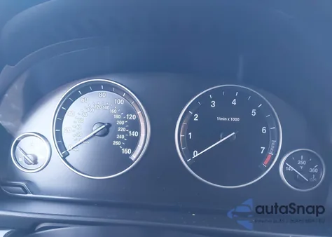 2015 BMW 528I xDrive z USA, uszkodzony, nr VIN WBA5A7C51FD626447